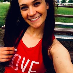 Meet your Posher, Haylie